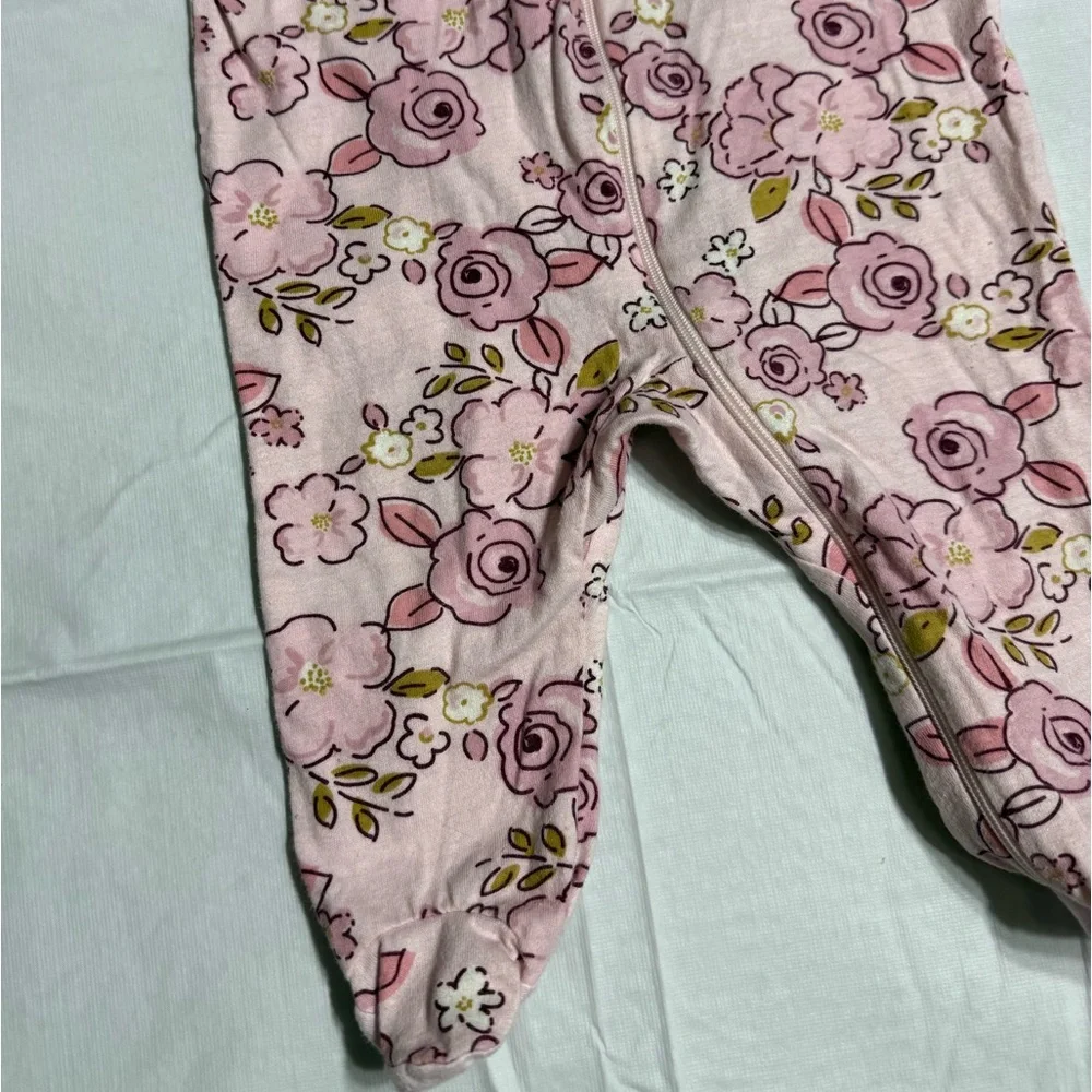 Gerber Pink Floral Baby Girl Footie Pajamas Onesie Size 0-3 Months